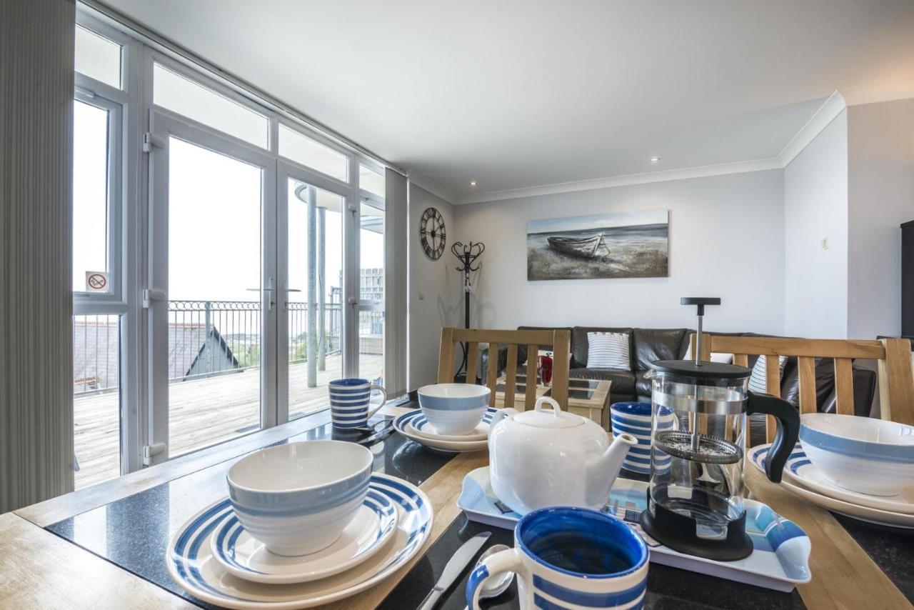 Pendine Heights - 2 Bedroom Apartment - Pendine Exterior foto